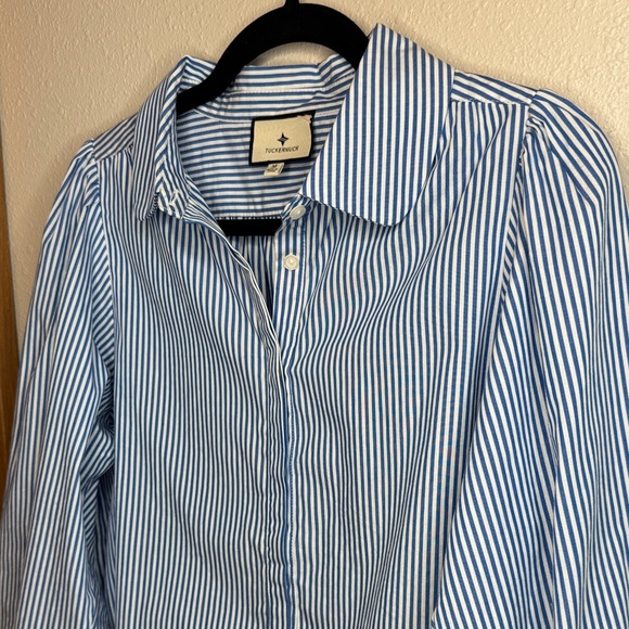 Tuckernuck Classic Blue White Striped Button down Preppy Round Collar - Medium - Picture 4 of 14